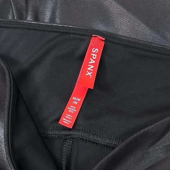 SPANX Faux Leather Leggings Black - Picture 11 of 11